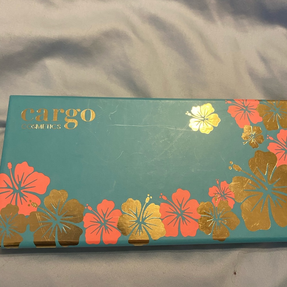 Cargo cosmetics you had me at Aloha palette